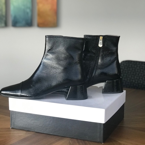 ROBERTO FESTA BLACK PATENT ANKLE BOOTS - Picture 8 of 11